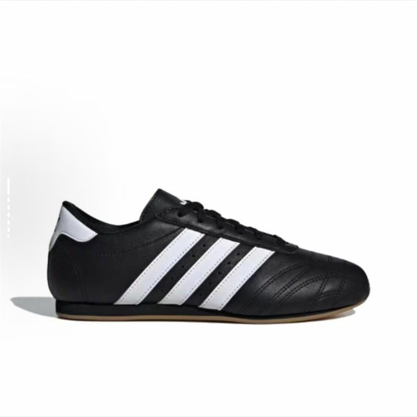 อาดิดาส ออริจินัลส์เทควันโดรอง - Adidas Shoes Samba บทวิจารณ์และราคา